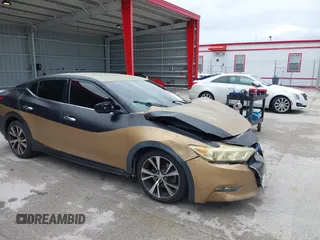 2017 Nissan Maxima SV z VIN 1N4AA6AP4HC416214, wystawiony jako IAAI lot #42246147 z przebiegiem 102 893 mil mil oraz . Historia ofert i sprzedaży dostępna na DreamBid. Obrazek 1.