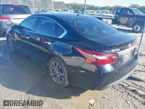 2018 Nissan Altima 2.5 SR with VIN 1N4AL3AP7JC273693, listed as a IAAI auction lot 40902166 with 130,648 mi miles. Bid and sale history available at carsss.com. Image 3.