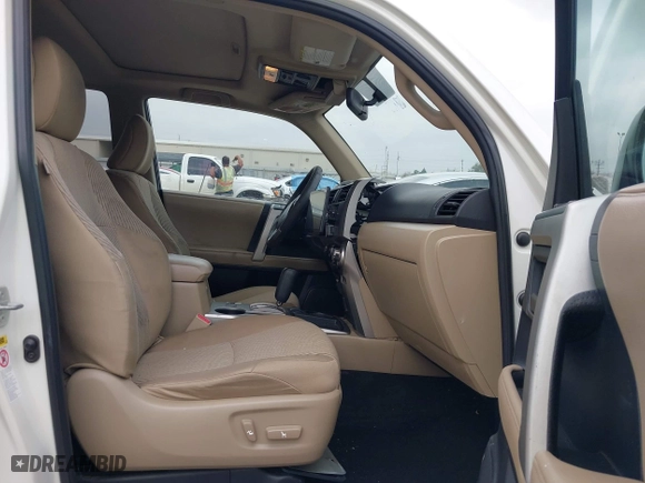 2011 Toyota 4Runner SR5 with VIN JTEZU5JR7B5014100, listed as a IAAI auction lot 41769637 with 215,474 mi miles. Bid and sale history available at carsss.com. Image 5.