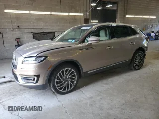 2019 Lincoln Nautilus Reserve with VIN 2LMPJ8LP4KBL50297, listed as a Copart auction lot 60780185 with 38,480 mi miles and Salvage title. Bid and sale history available at DreamBid. Image 1.