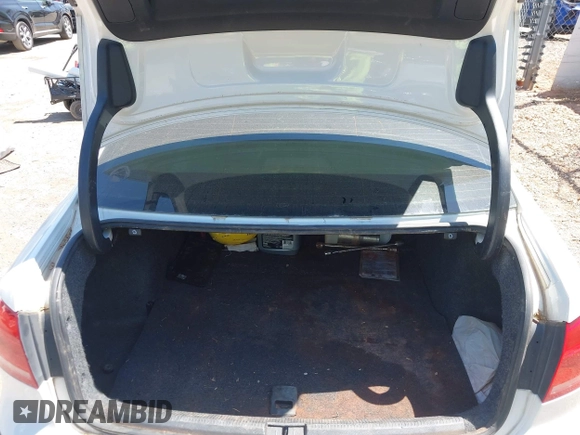 2015 Volkswagen Passat Wolfsburg Edition with VIN 1VWAT7A33FC047606, listed as a IAAI auction lot 42034665 with 165,233 mi miles and . Bid and sale history available at DreamBid. Image 16.