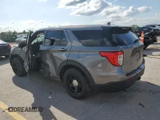 2022 Ford Police Interceptor Utility z VIN 1FM5K8AB1NGB50983, wystawiony jako Copart lot #52326285 z przebiegiem Nie podano mil oraz Szkoda całkowita • Salvage title. Historia ofert i sprzedaży dostępna na DreamBid. Obrazek 2.