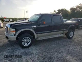2008 Ford F-350 XL z VIN 1FTWW31R88ED72465, wystawiony jako Copart lot #59573405 z przebiegiem 239 464 mil mil oraz Szkoda całkowita • Salvage title. Historia ofert i sprzedaży dostępna na DreamBid. Obrazek 1.