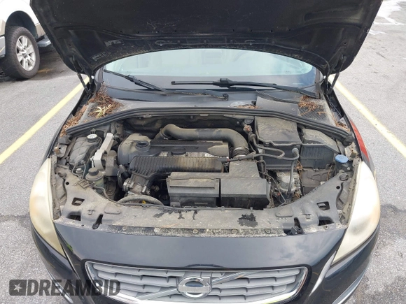 2012 Volvo S60 T5 with VIN YV1622FS1C2088990, listed as a IAAI auction lot 42675481 with 208,000 mi miles and . Bid and sale history available at DreamBid. Image 10.