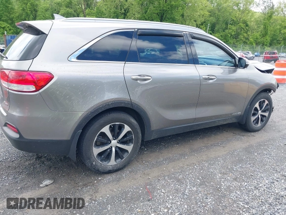 2017 Kia Sorento EX with VIN 5XYPHDA51HG323052, listed as a IAAI auction lot 42254437 with 94,778 mi miles and . Bid and sale history available at DreamBid. Image 4.