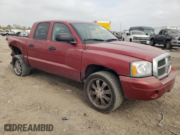 2007 Dodge Dakota SLT with VIN 1D7HE48J97S147477, listed as a Copart auction lot 82578214 with 322,684 mi miles and Salvage Title. Bid and sale history available at DreamBid. Image 4.