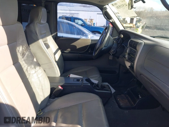 2008 Ford Ranger XLT z VIN 1FTZR45E58PA39632, wystawiony jako IAAI lot #41503530 z przebiegiem 150 528 mil mil oraz . Historia ofert i sprzedaży dostępna na DreamBid. Obrazek 5.