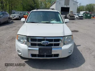 2010 Ford Escape Limited с VIN 1FMCU9EGXAKC61911, выставлен на аукционе IAAI как лот 42249833 с пробегом 125 219 миль миль и . История ставок и продаж доступна на DreamBid. Изображение 6.