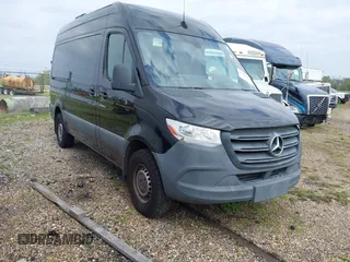 2019 Mercedes-Benz Sprinter Passenger with VIN WDZPF0CD5KP160624, listed as a IAAI auction lot 41938034 with 96,246 mi miles. Bid and sale history available at carsss.com. Image 1.