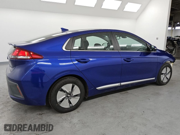2021 Hyundai Ioniq SE with VIN KMHC75LC5MU261078, listed as a Copart auction lot 52947955 with 133,525 mi miles and Clean Title. Bid and sale history available at DreamBid. Image 3.