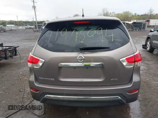 2013 Nissan Pathfinder SV with VIN 5N1AR2MM9DC657723, listed as a IAAI auction lot 41948094 with 129,069 mi miles. Bid and sale history available at carsss.com. Image 16.