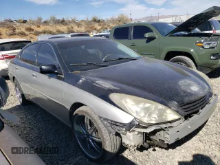 2002 Lexus ES 300 with VIN JTHBF30G620031180, listed as a Copart auction lot 81946404 with 198,345 mi miles and Salvage Title. Bid and sale history available at DreamBid. Image 4.