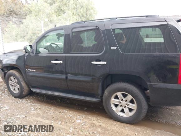 2008 GMC Yukon SLT 4SB with VIN 1GKFC13J18R118629, listed as a IAAI auction lot 41798020 with 215,760 mi miles and . Bid and sale history available at DreamBid. Image 14.