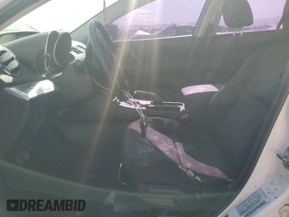 2013 Mazda 3 i Touring z VIN JM1BL1V76D1837136, wystawiony jako Copart lot #58501665 z przebiegiem 152 408 mil mil oraz Szkoda całkowita • Salvage title. Historia ofert i sprzedaży dostępna na DreamBid. Obrazek 7.