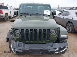 2021 Jeep Gladiator 80th Anniversary с VIN 1C6HJTAG3ML597461, выставлен на аукционе IAAI как лот 42266529 с пробегом 33 863 миль миль и . История ставок и продаж доступна на DreamBid. Изображение 13.