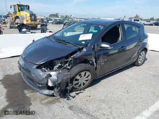 2014 Toyota Prius c One with VIN JTDKDTB37E1571685, listed as a IAAI auction lot 41967732 with 1 mi miles. Bid and sale history available at carsss.com. Image 18.