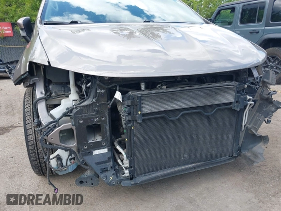 2017 Chrysler Pacifica Touring z VIN 2C4RC1DG2HR833473, wystawiony jako IAAI lot #42597208 z przebiegiem 78 239 mil mil oraz . Historia ofert i sprzedaży dostępna na DreamBid. Obrazek 6.