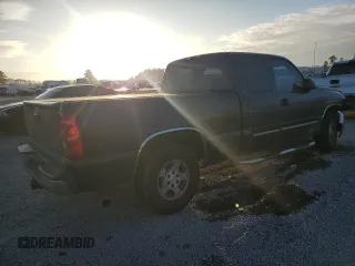 2003 Chevrolet Silverado 1500 with VIN 2GCEC19T131297143, listed as a Copart auction lot 84988674 with 271,156 mi miles and Salvage Title. Bid and sale history available at carsss.com. Image 3.