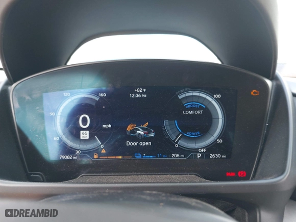 2015 BMW i8 with VIN WBY2Z2C51FV392661, listed as a IAAI auction lot 38409147 with 79,082 mi miles. Bid and sale history available at carsss.com. Image 7.