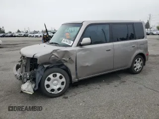 2005 Scion xB z VIN JTLKT324350215711, wystawiony jako Copart lot #54744755 z przebiegiem 178 205 mil mil oraz Szkody całkowita. Historia ofert i sprzedaży dostępna na DreamBid. Obrazek 1.