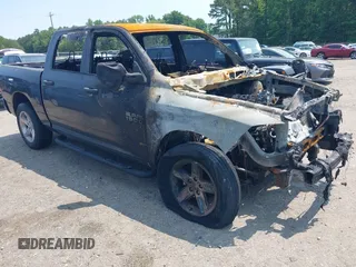 2017 Ram 1500 Express z VIN 1C6RR7KT2HS823825, wystawiony jako IAAI lot #42381447 z przebiegiem Nie podano mil oraz . Historia ofert i sprzedaży dostępna na DreamBid. Obrazek 1.