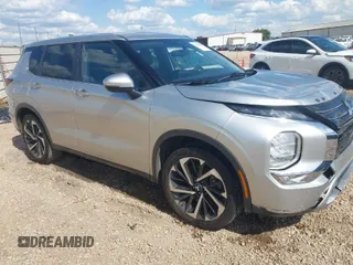 2022 Mitsubishi Outlander SE z VIN JA4J3UA82NZ021498, wystawiony jako IAAI lot #42015884 z przebiegiem 73 420 mil mil oraz . Historia ofert i sprzedaży dostępna na DreamBid. Obrazek 1.
