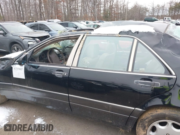 1995 Mercedes-Benz S with VIN WDBGA51E9SA246673, listed as a IAAI auction lot 41319603 with Not Provided miles and . Bid and sale history available at DreamBid. Image 14.
