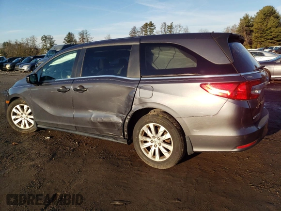 2018 Honda Odyssey LX with VIN 5FNRL6H27JB043695, listed as a Copart auction lot 83635584 with 83,604 mi miles and Salvage Title. Bid and sale history available at carsss.com. Image 2.