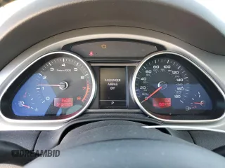 2011 Audi Q7 Premium Plus z VIN WA1LGAFE1BD004677, wystawiony jako Copart lot #49838825 z przebiegiem 150 472 mil mil oraz Czysty tytuł • Clean title. Historia ofert i sprzedaży dostępna na DreamBid. Obrazek 9.