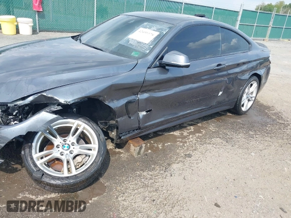 2016 BMW 4 Series 435i xDrive z VIN WBA3R5C58GK373564, wystawiony jako IAAI lot #42495578 z przebiegiem 74 690 mil mil oraz . Historia ofert i sprzedaży dostępna na DreamBid. Obrazek 17.