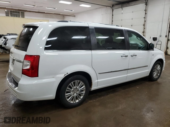 2014 Chrysler Town & Country Touring L 30th Anniversary z VIN 2C4RC1CG5ER363937, wystawiony jako Copart lot #56172165 z przebiegiem 173 934 mil mil oraz Czysty tytuł • Clean title. Historia ofert i sprzedaży dostępna na DreamBid. Obrazek 3.