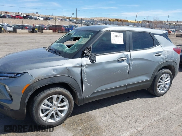 2024 Chevrolet TrailBlazer LS with VIN KL79MMS24RB184438, listed as a IAAI auction lot 41848482 with 17,136 mi miles and . Bid and sale history available at DreamBid. Image 6.