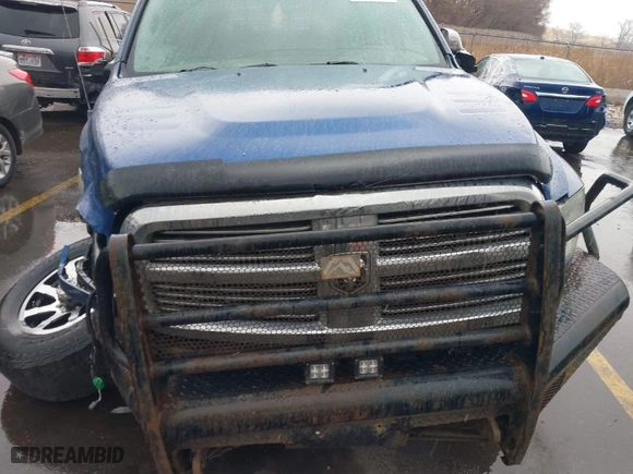 2010 Dodge Ram 2500 SLT with VIN 3D7UT2HL1AG187447, listed as a IAAI auction lot 41241309 with 269,277 mi miles. Bid and sale history available at carsss.com. Image 12.