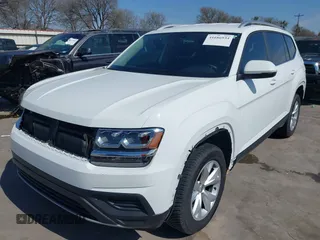 2018 Volkswagen Atlas S with VIN 1V2AP2CA1JC565274, listed as a IAAI auction lot 41686934 with 68,289 mi miles and . Bid and sale history available at DreamBid. Image 21.