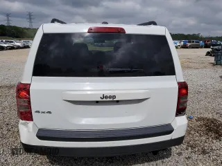 2017 Jeep Patriot Sport with VIN 1C4NJRBB7HD141982, listed as a Copart auction lot 55696265 with 201,824 mi miles and Clean title. Bid and sale history available at DreamBid. Image 6.