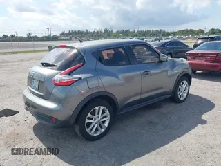 2015 Nissan Juke SV with VIN JN8AF5MV8FT553710, listed as a IAAI auction lot 41522207 with 114,824 mi miles. Bid and sale history available at carsss.com. Image 4.