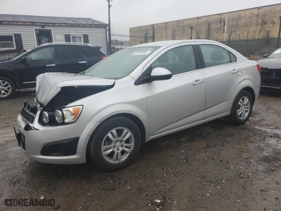 2014 Chevrolet Sonic LT with VIN 1G1JC5SH2E4211687, listed as a Copart auction lot 52481945 with 81,282 mi miles and Salvage Title. Bid and sale history available at carsss.com. Image 1.