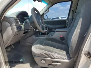2002 Ford Explorer XLT с VIN 1FMZU63E12UA36325, выставлен на аукционе Copart как лот 56235735 с пробегом 197 070 миль миль и Списание • Salvage title. История ставок и продаж доступна на DreamBid. Изображение 7.