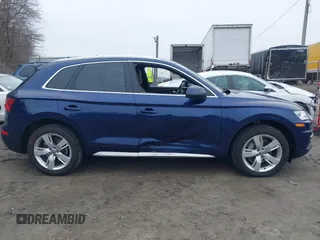 2018 Audi Q5 Premium Plus with VIN WA1BNAFY6J2019391, listed as a IAAI auction lot 41875856 with 73,505 mi miles. Bid and sale history available at carsss.com. Image 13.