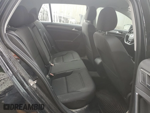 2019 Volkswagen Golf S z VIN 3VWG57AU8KM014204, wystawiony jako Copart lot #55767825 z przebiegiem 64 732 mil mil oraz Nie do naprawy • Non repairable. Historia ofert i sprzedaży dostępna na DreamBid. Obrazek 10.