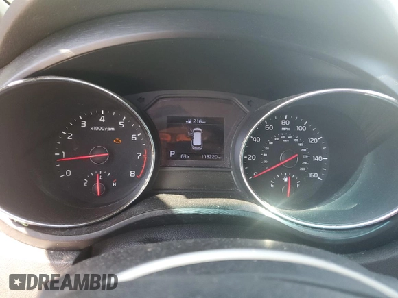 2020 Kia Sedona L with VIN KNDMA5C19L6617401, listed as a Copart auction lot 56564135 with 118,220 mi miles and Clean Title. Bid and sale history available at DreamBid. Image 9.