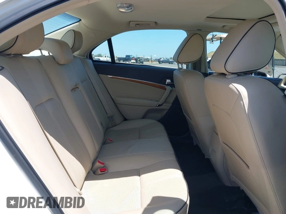 2011 Lincoln MKZ with VIN 3LNHL2GC8BR764165, listed as a IAAI auction lot 42131969 with 92,551 mi miles and . Bid and sale history available at DreamBid. Image 8.