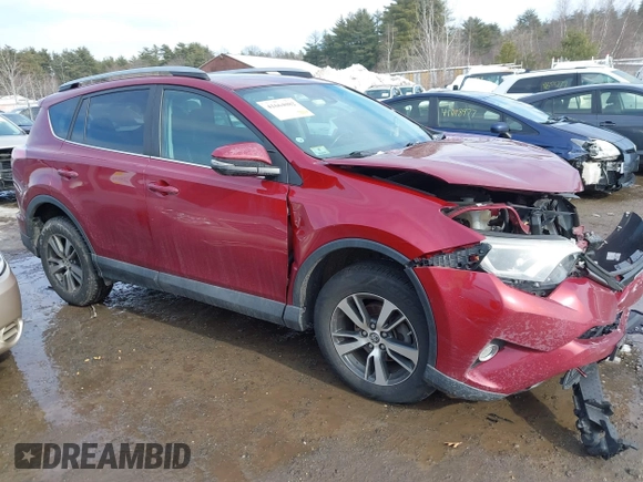 2018 Toyota RAV4 XLE with VIN 2T3RFREV1JW778612, listed as a IAAI auction lot 41664082 with 92,417 mi miles. Bid and sale history available at carsss.com. Image 1.