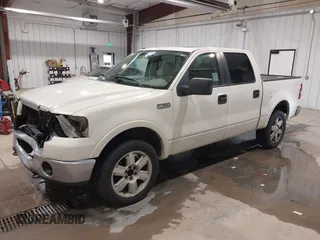 2008 Ford F-150 XLT with VIN 1FTPW14518KB96099, listed as a IAAI auction lot 41312992 with 192,141 mi miles. Bid and sale history available at carsss.com. Image 17.