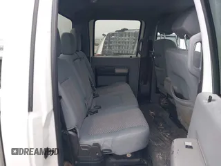 2014 Ford Super Duty F-250 SRW XL with VIN 1FT7W2B69EEB43193, listed as a IAAI auction lot 41463083 with 330,282 mi miles. Bid and sale history available at carsss.com. Image 8.