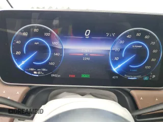 2023 Mercedes-Benz EQE 500 z VIN 4JGGM2CB9PA037236, wystawiony jako Copart lot #41962425 z przebiegiem 2 290 mil mil oraz Nie do naprawy • Non repairable. Historia ofert i sprzedaży dostępna na DreamBid. Obrazek 9.