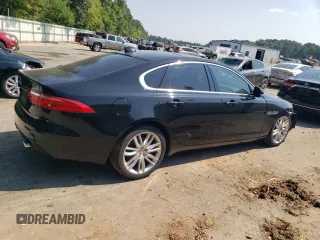 2016 Jaguar XF 35t Prestige with VIN SAJBE4BV9GCY07850, listed as a Copart auction lot 65637874 with 137,148 mi miles and Salvage Title. Bid and sale history available at carsss.com. Image 3.