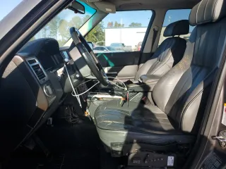 2005 Land Rover Range Rover with VIN SALMF11455A197801, listed as a Copart auction lot 75742914 with 157,851 mi miles and Salvage title. Bid and sale history available at DreamBid. Image 7.