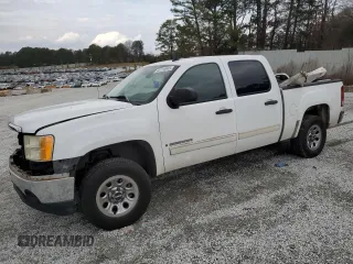 2008 GMC Sierra 1500 SLT z VIN 2GTEC13J681155417, wystawiony jako Copart lot #43718945 z przebiegiem 204 715 mil mil oraz Szkoda całkowita • Salvage title. Historia ofert i sprzedaży dostępna na DreamBid. Obrazek 1.