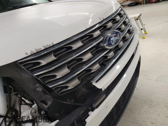 2017 Ford Explorer with VIN 1FM5K8B8XHGC52404, listed as a IAAI auction lot 42806528 with 155,913 mi miles and . Bid and sale history available at DreamBid. Image 8.
